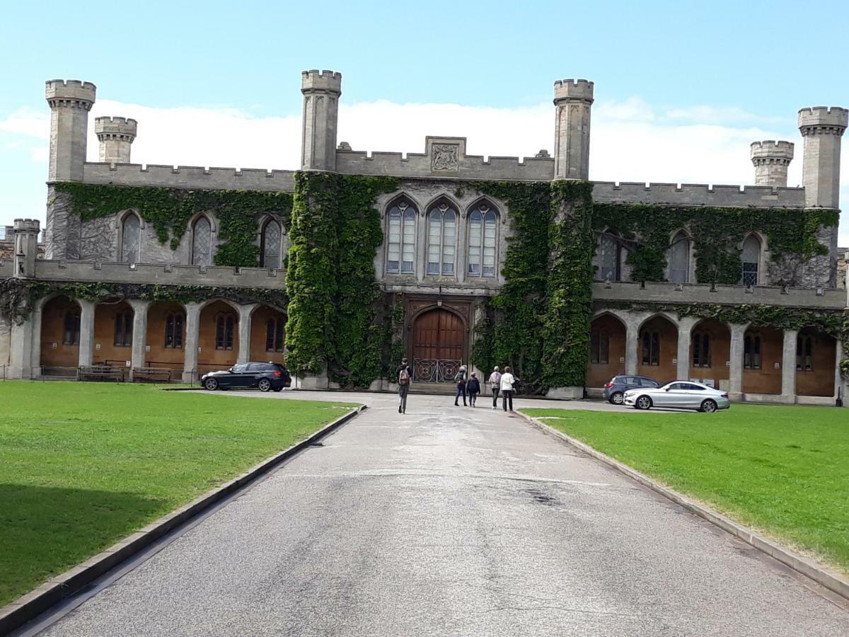 Lincoln Lets 23 Villa Exterior photo